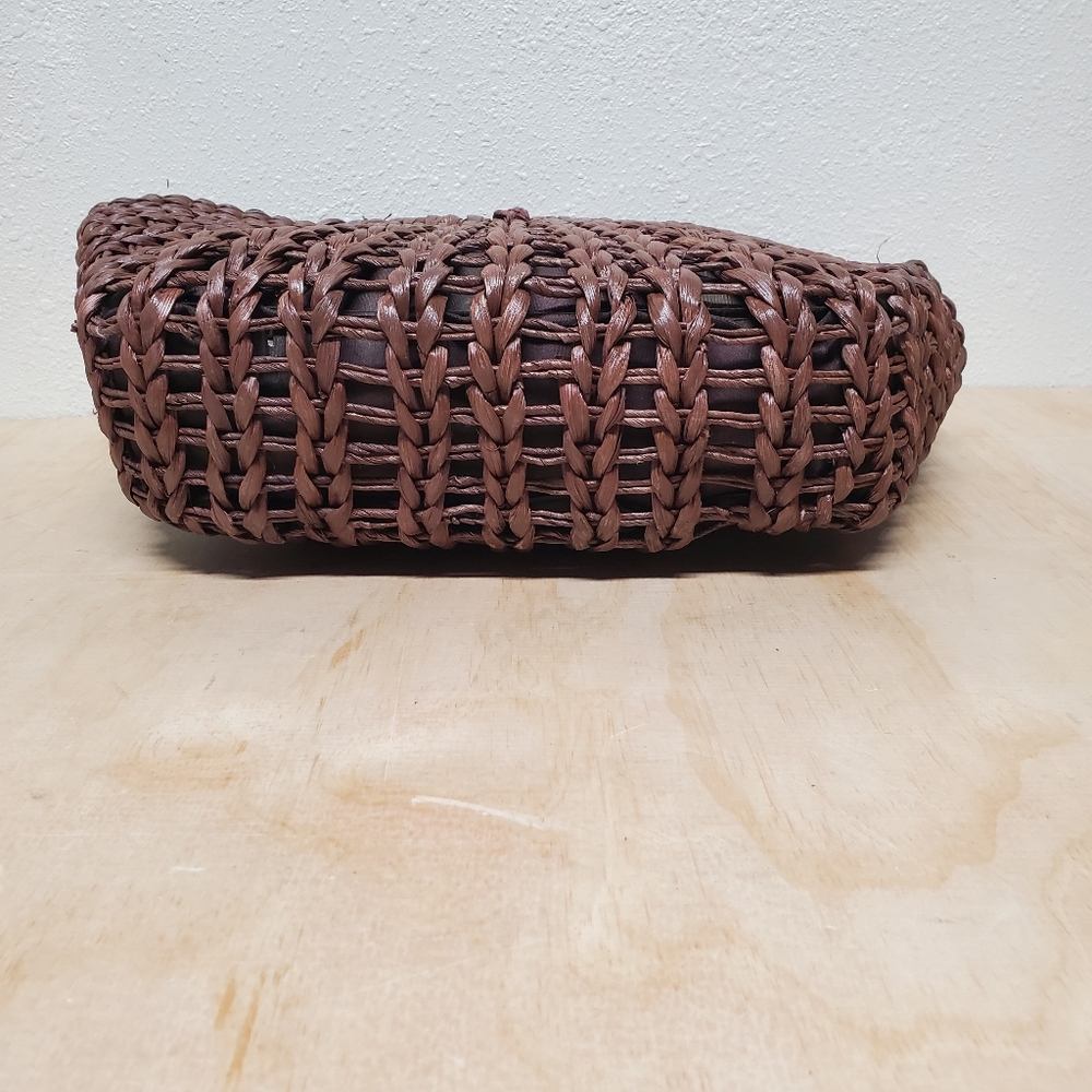 Brown Summer Beach Vacation  Raffia Woven Circle Handles Hand Purse - Picture 6 of 7